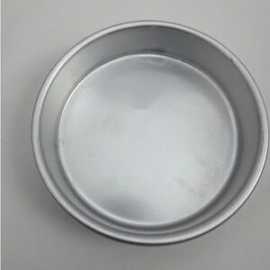 Wilton Silver Cake Pan